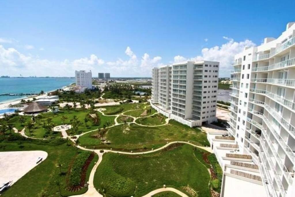 Amara By Andiani Cancun Exterior photo